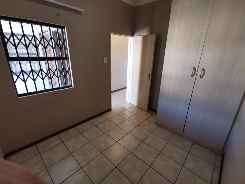 To Let 1 Bedroom Property for Rent in Die Bult North West
